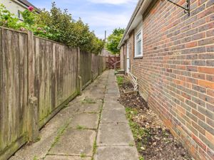 SIDE ACCESS- click for photo gallery